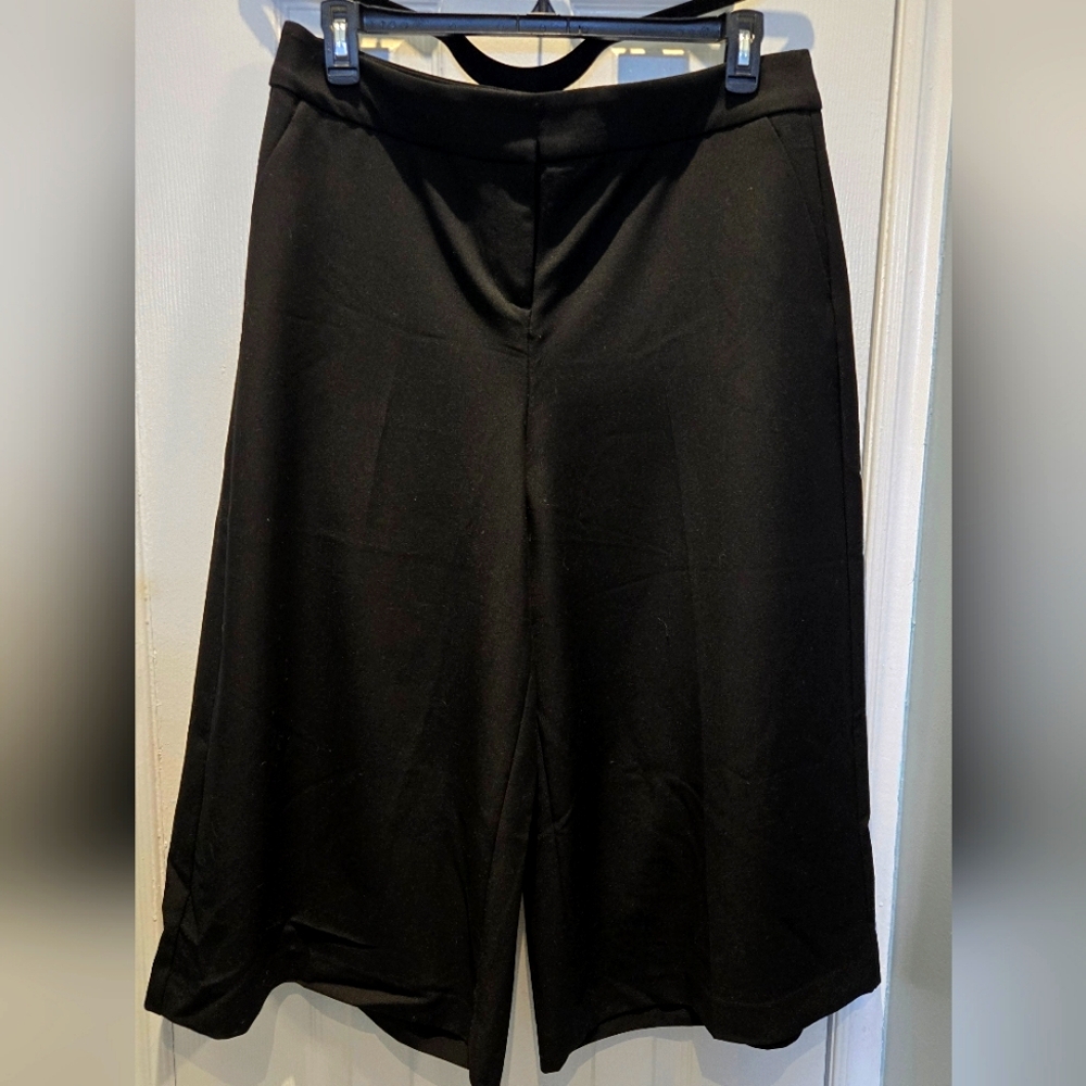 LANE BRYANT  Allie Wide Leg Crop Black